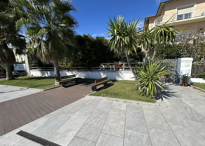 펜션 La Casetta Rosa 디아노마리나